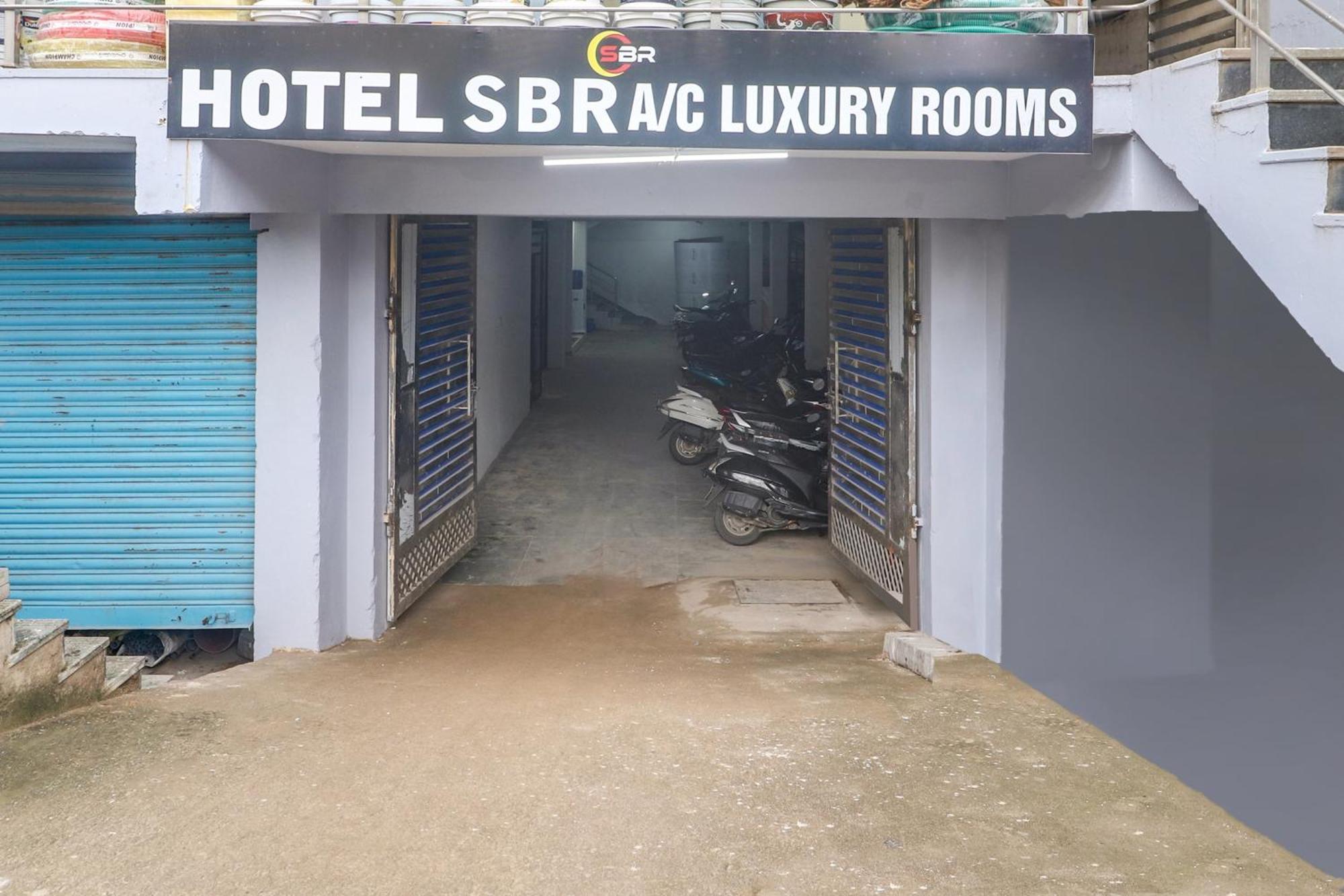 Collection O Sbr Kondapur Near Rto Office Hotel Hyderabad Exterior photo