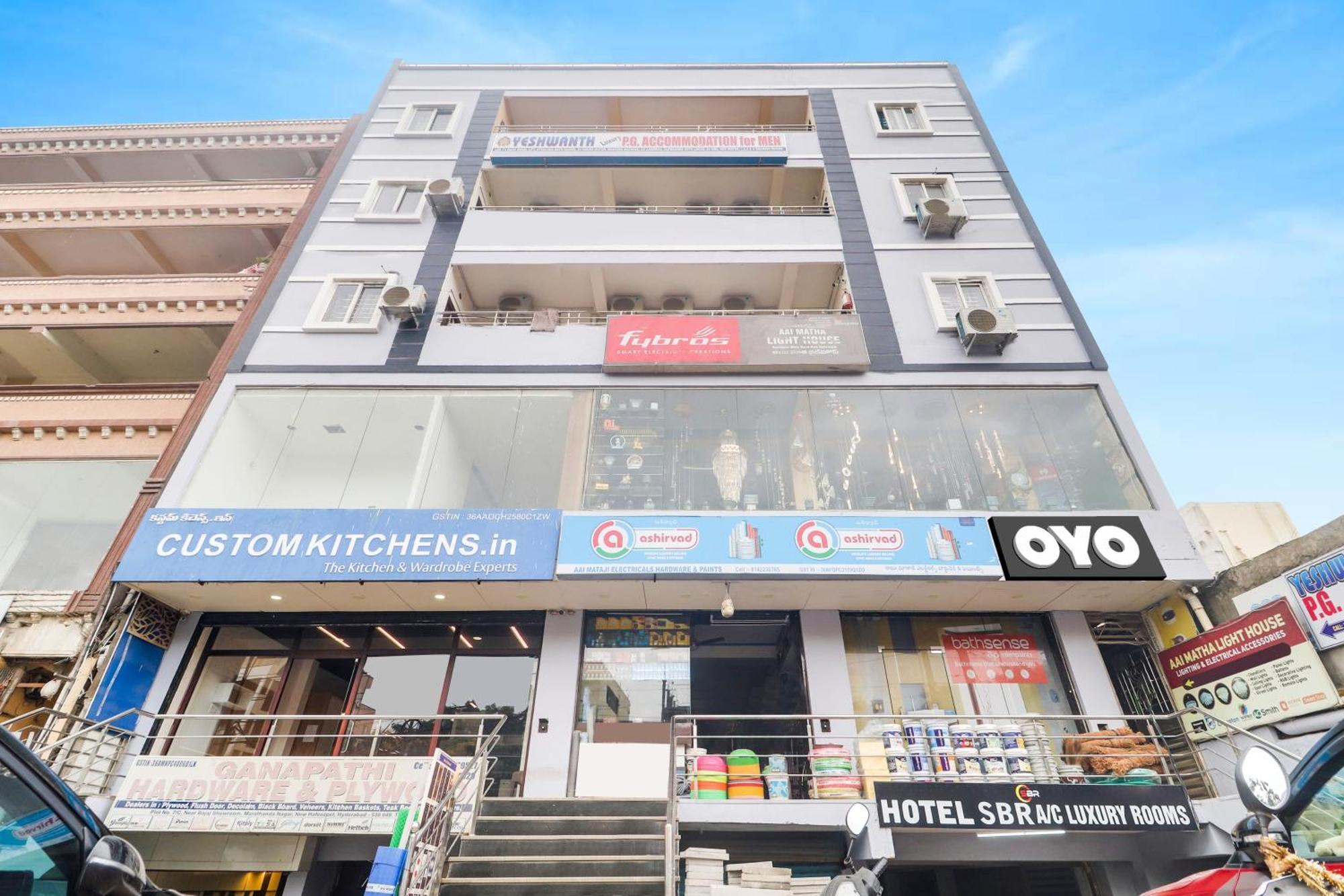Collection O Sbr Kondapur Near Rto Office Hotel Hyderabad Exterior photo